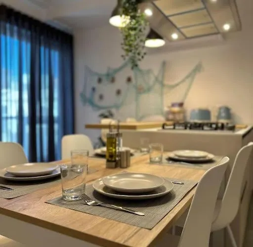 Bluemoon Apartment